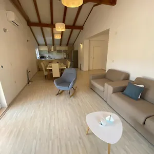 3* Prázdninový areál Mobile Homes Biograd